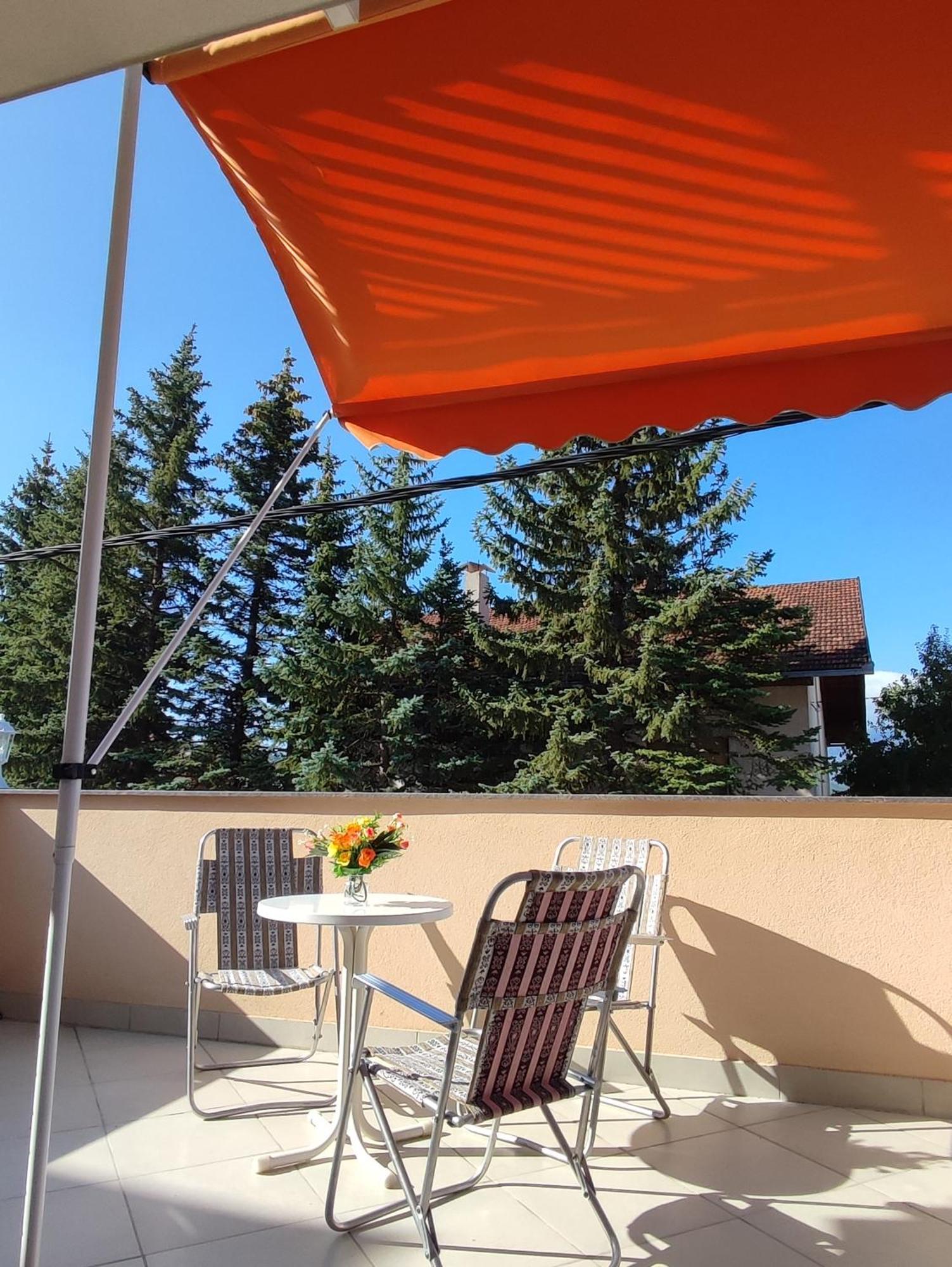 Apartman Bor Livno Exterior foto
